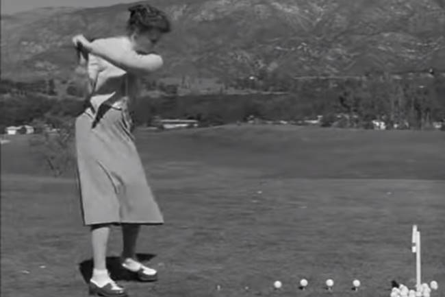 Katharine Hepburn y su divertida escena de golf en Hollywood: el talento de una estrella dentro y fuera de la pantalla