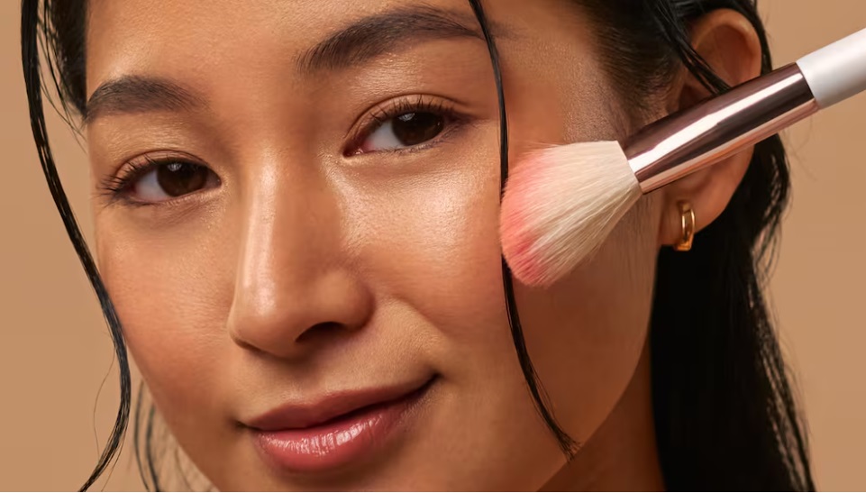 Maquillaje compacto Avène con SPF 50: maquillaje y protección solar en un solo producto