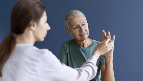 Fisioterapia frente al ictus y las enfermedades cardiovasculares: recuperar movimiento y autonomía