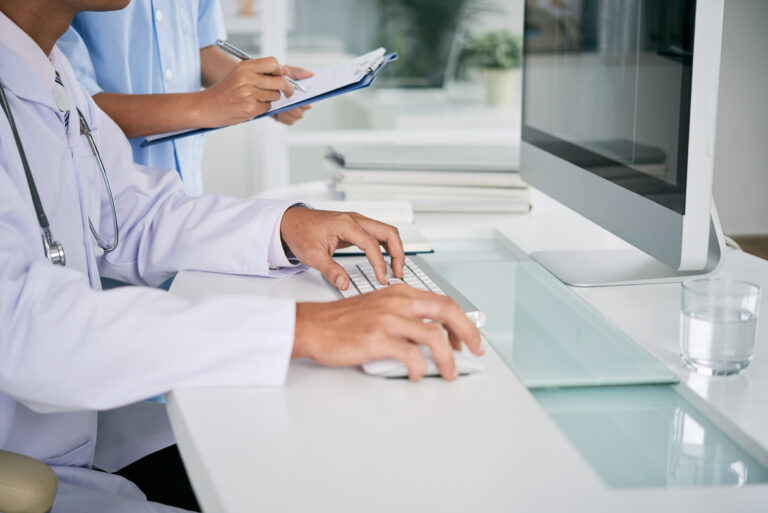 Dermapráctica: formación en dermatología y cosmética para profesionales de atención primaria