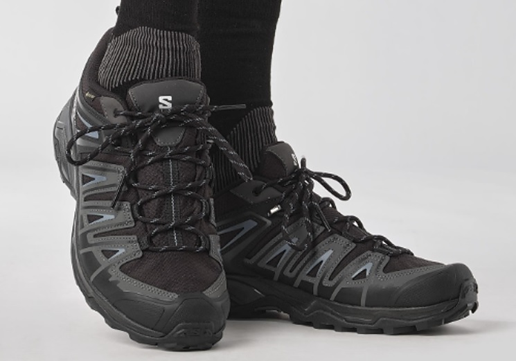 Zapatillas de senderismo Salomon con Gore-Tex rebajadas un 40% en Amazon