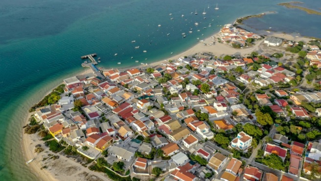 🌊 El Algarve se corona como el destino europeo más barato para familias este verano