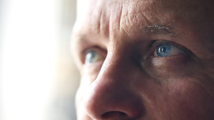 Retinopatía solar durante un eclipse: el daño ocular que no duele y puede ser irreversible