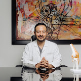 Dr. Esteban Castro Contreras