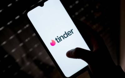 Google cede y permitirá a Tinder ofrecer sistemas de pago alternativos