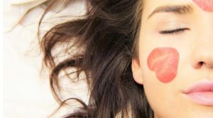 Los 10 mejores ejercicios faciales para un rostro tonificado