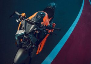KTM renueva la familia Duke 2026: más potencia, más agresividad y tecnología de vanguardia